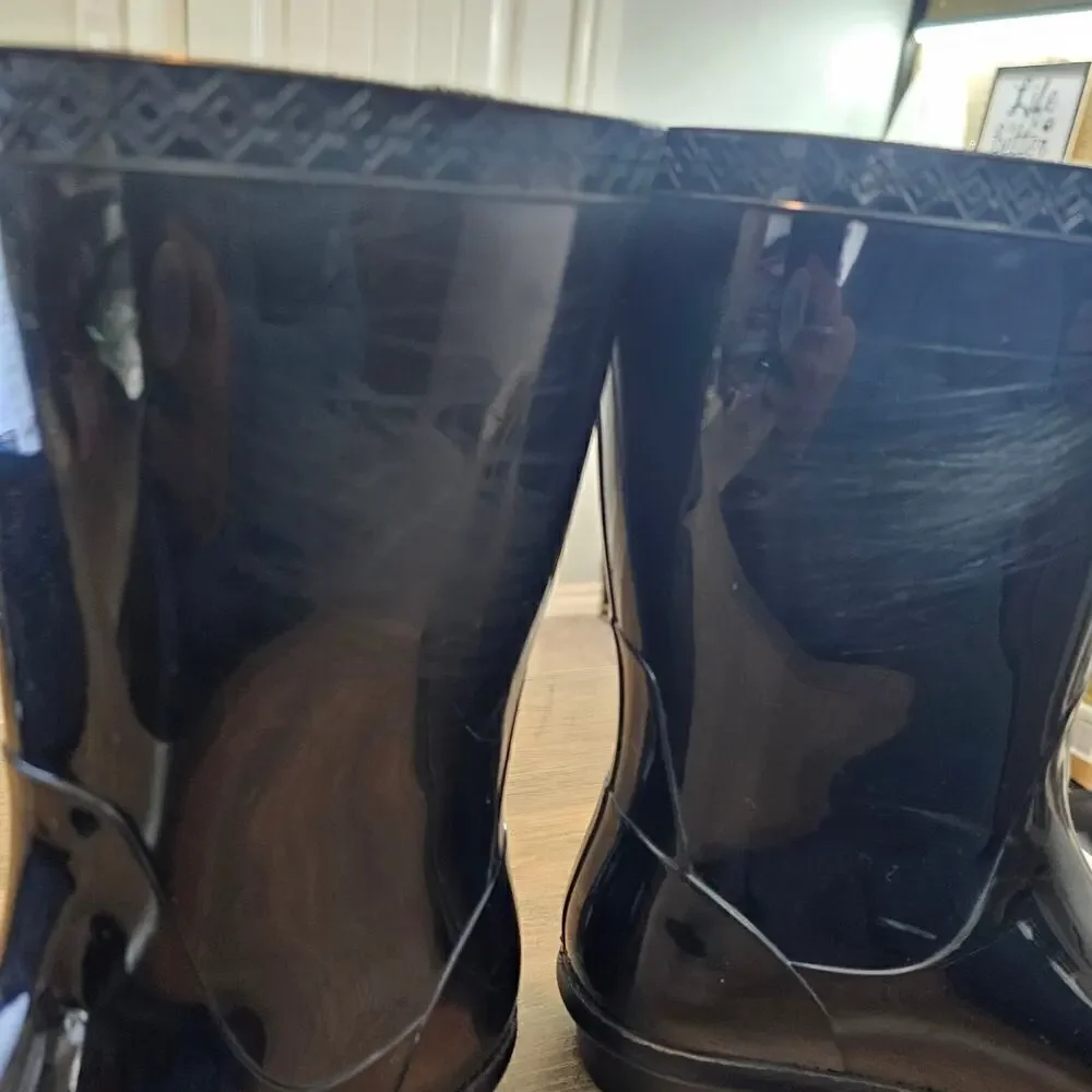 UGG Sienna Rain Boots Womens Size 8 Black Round Toe Pull On Glossy Tall
